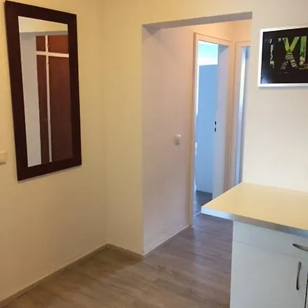 Apartment G32 Koeln Hoehenberg *